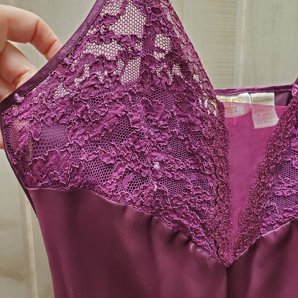 VINTAGE Victoria's Secret Gold Label Plum Slip Night Gown Hi Slit EUC Size XS - Picture 6 of 13